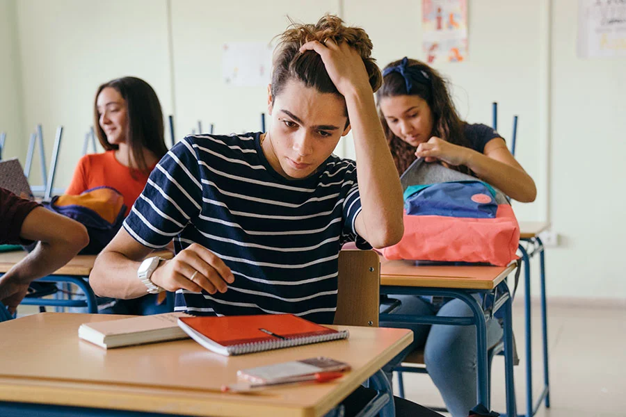 Estres academico en jovenes